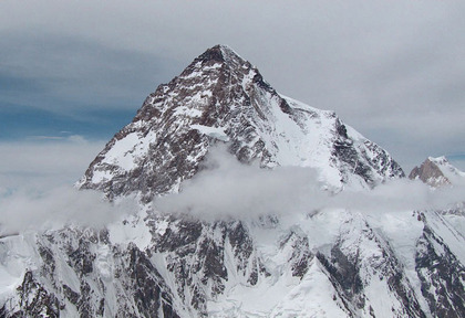 the summit, nick ryan, greg wetherall, sundance, 2013, review, film, documentary, mountain, k2, survival, death, movie, review, release