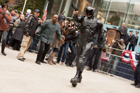 Robocop, 2014, jose padilha, joel kinnaman, paul verhoeven, omnicorp, film, action, 